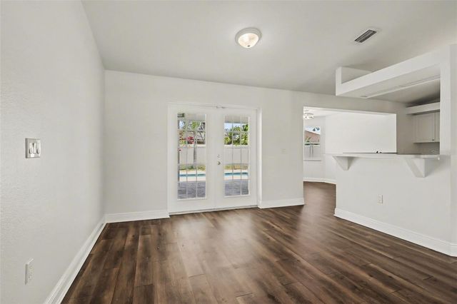 1303 SE 19TH STREET, Cape Coral, FL 33990