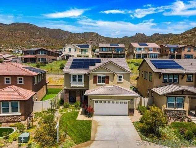 35875 Esperia Way, Fallbrook, CA 92028