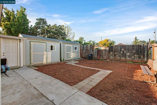 2027 83Rd Ave, Oakland, CA 94621
