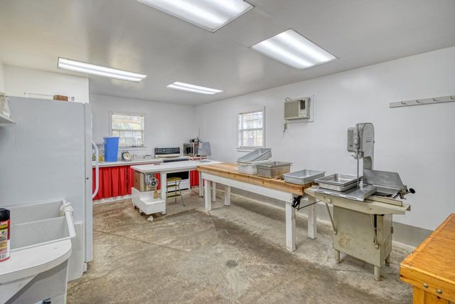 1161 NW Jersey Road, Greenville, FL 32331