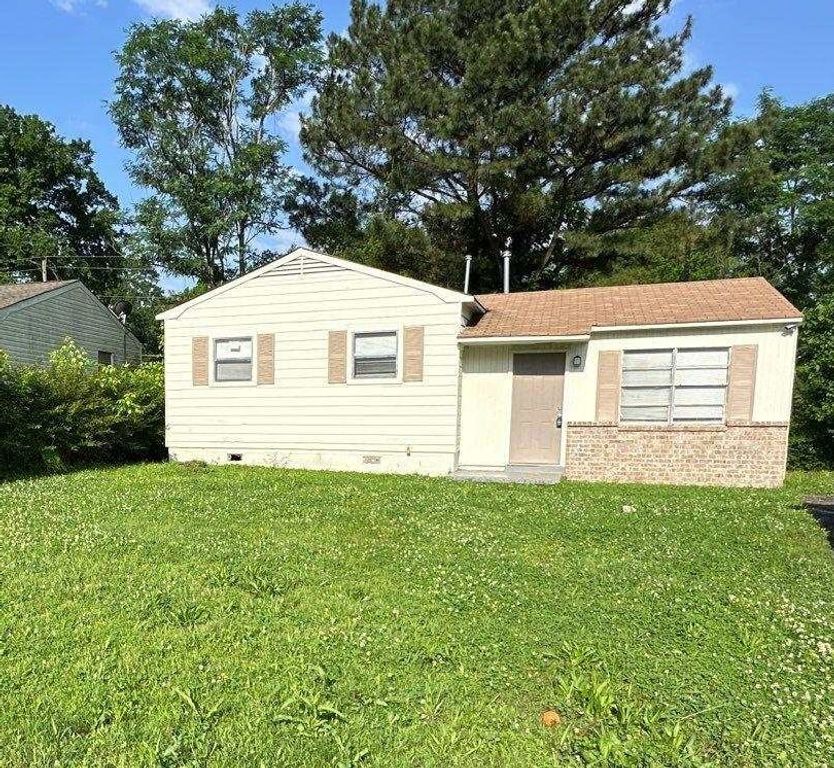 4503 BEACON HILL DR, Memphis, TN 38127