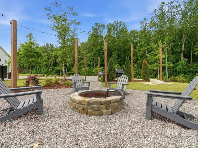 135 Berkeley Avenue A, Mooresville, NC 28117