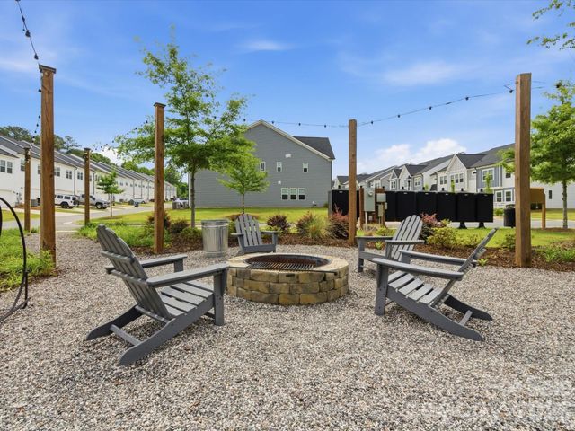 135 Berkeley Avenue A, Mooresville, NC 28117