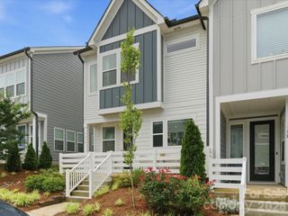 135 Berkeley Avenue A, Mooresville, NC 28117