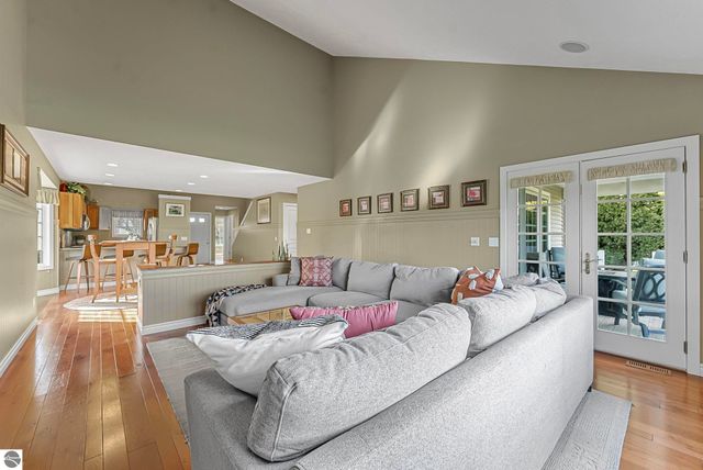 6260 Single Tree Lane, Williamsburg, MI 49690