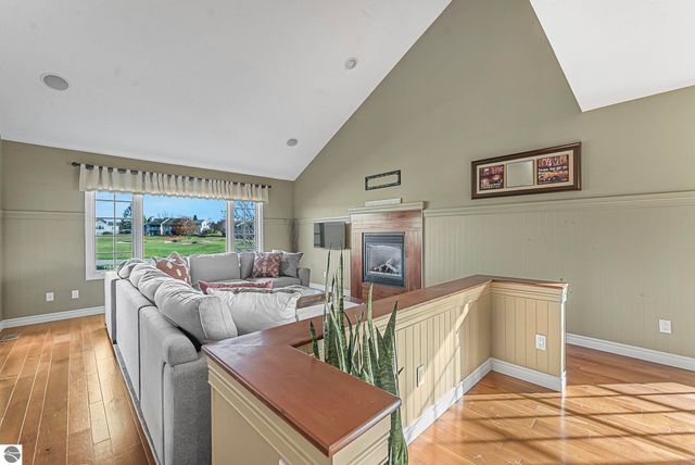 6260 Single Tree Lane, Williamsburg, MI 49690