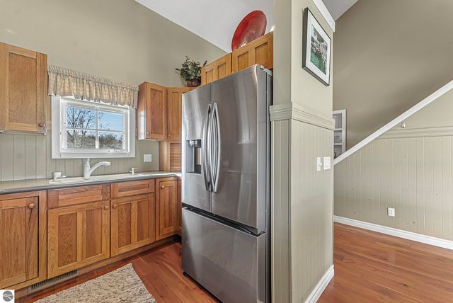 6260 Single Tree Lane, Williamsburg, MI 49690