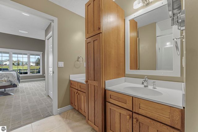 6260 Single Tree Lane, Williamsburg, MI 49690