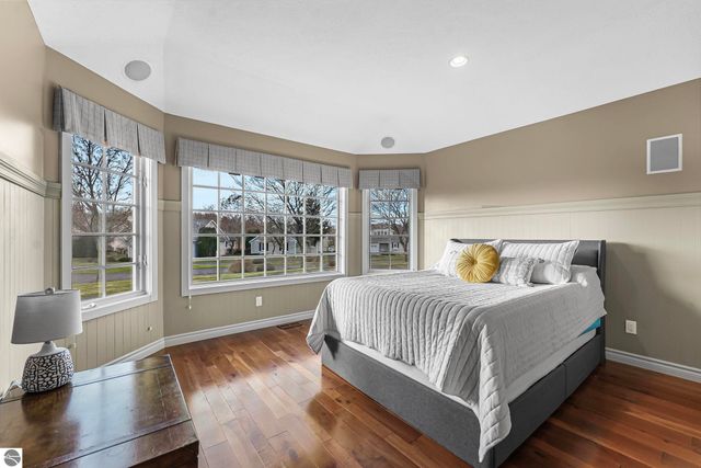 6260 Single Tree Lane, Williamsburg, MI 49690