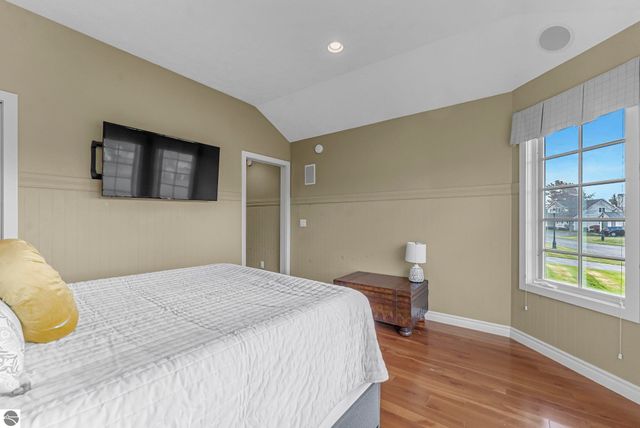 6260 Single Tree Lane, Williamsburg, MI 49690