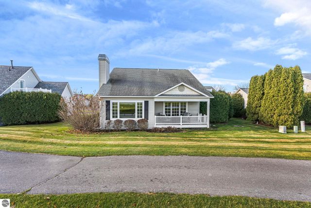 6260 Single Tree Lane, Williamsburg, MI 49690