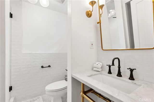 5306 Norwich Avenue, Sherman Oaks, CA 91411