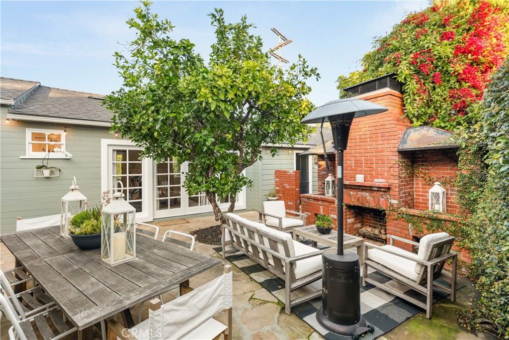 Image 14 of property listing at 5306 Norwich Avenue, Sherman Oaks, CA 91411