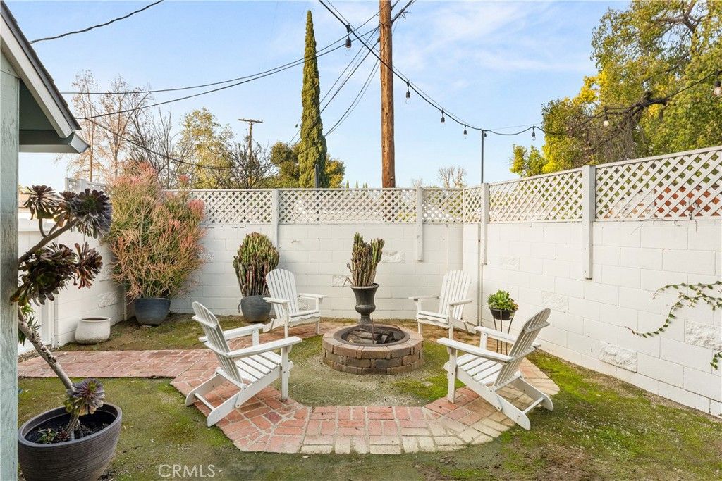 Image 21 of property listing at 5306 Norwich Avenue, Sherman Oaks, CA 91411