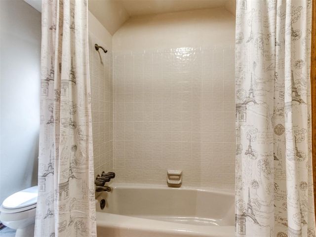 2716 SW 110th Street, Oklahoma City, OK 73170