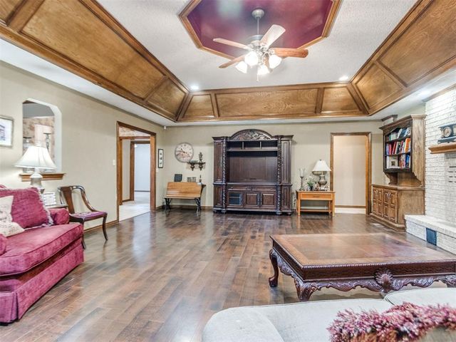 2716 SW 110th Street, Oklahoma City, OK 73170
