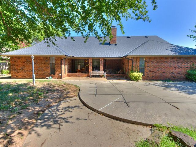 2716 SW 110th Street, Oklahoma City, OK 73170