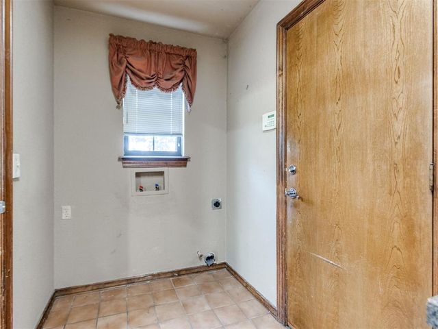 2716 SW 110th Street, Oklahoma City, OK 73170