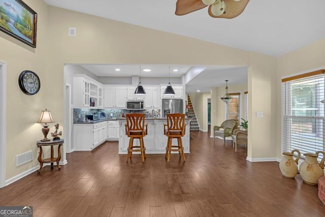 2660 Sandy Creek Circle, Loganville, GA 30052