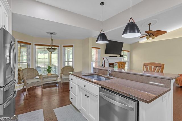 2660 Sandy Creek Circle, Loganville, GA 30052