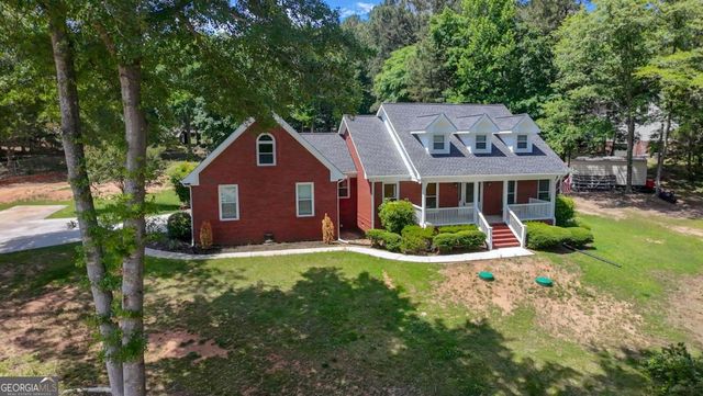 2660 Sandy Creek Circle, Loganville, GA 30052