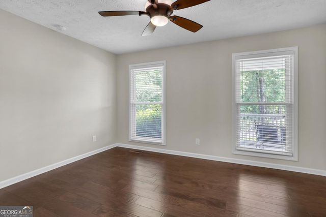 2660 Sandy Creek Circle, Loganville, GA 30052