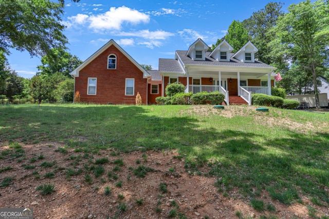 2660 Sandy Creek Circle, Loganville, GA 30052