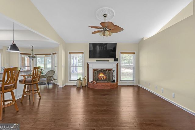 2660 Sandy Creek Circle, Loganville, GA 30052