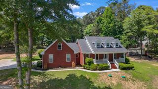 2660 Sandy Creek Circle, Loganville, GA 30052