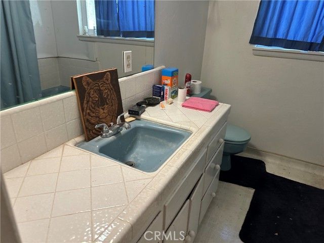 525 E 27th Street, Merced, CA 95340