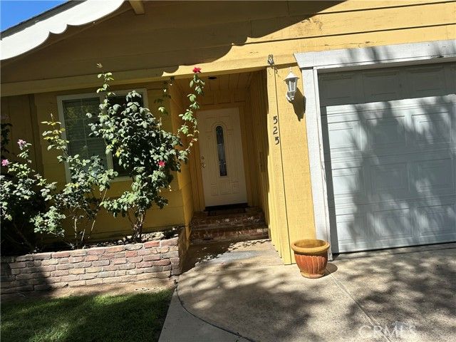 525 E 27th Street, Merced, CA 95340