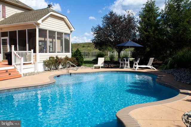 401 BENS RUN CT, Warrington, PA 18976