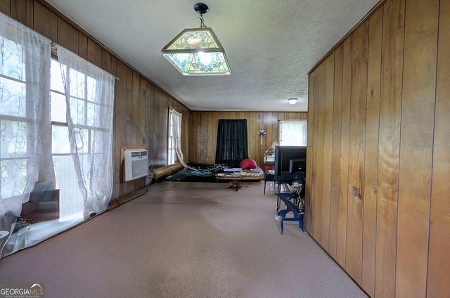 105 Meadow Lane SW, Cartersville, GA 30120