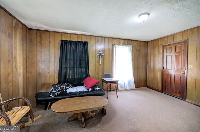 105 Meadow Lane SW, Cartersville, GA 30120