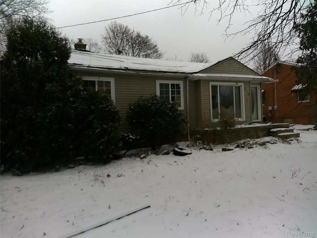 3710 Kellar Avenue, Flint, MI 48504