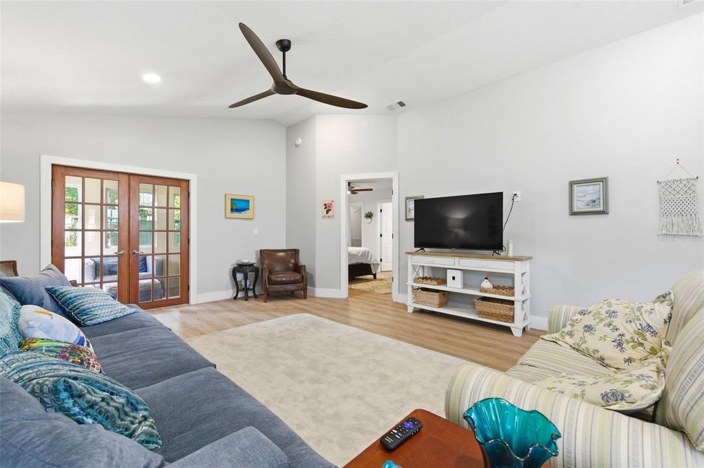 Image 17 of property listing at 5514 KENTUCKY AVENUE, New Port Richey, FL 34652