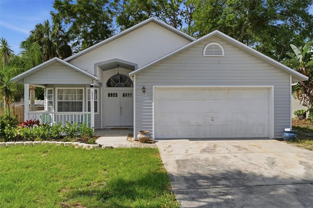 Image 3 of property listing at 5514 KENTUCKY AVENUE, New Port Richey, FL 34652