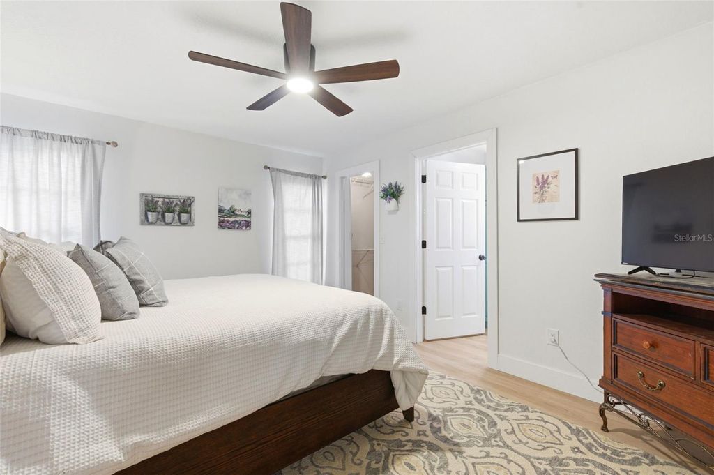 Image 32 of property listing at 5514 KENTUCKY AVENUE, New Port Richey, FL 34652