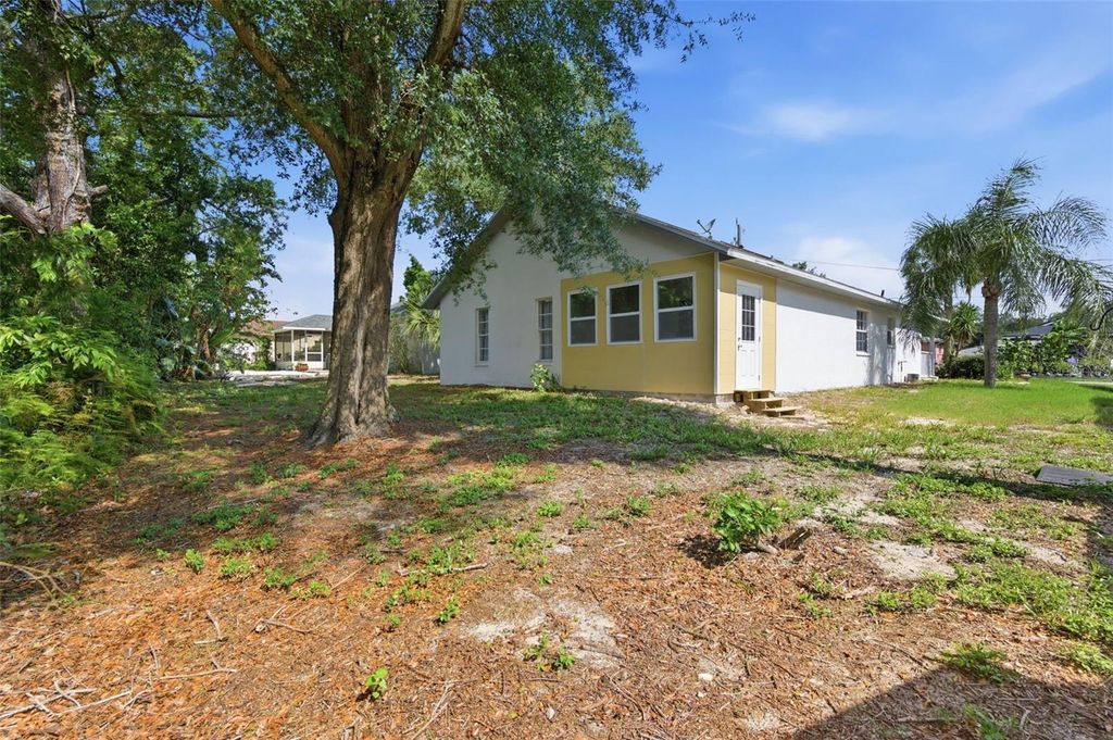 Image 40 of property listing at 5514 KENTUCKY AVENUE, New Port Richey, FL 34652