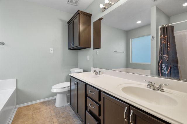 232 Memory Drive, Fort Worth, TX 76108