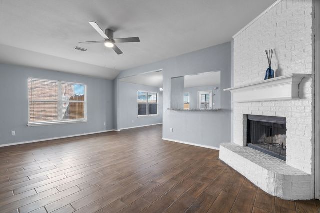 232 Memory Drive, Fort Worth, TX 76108