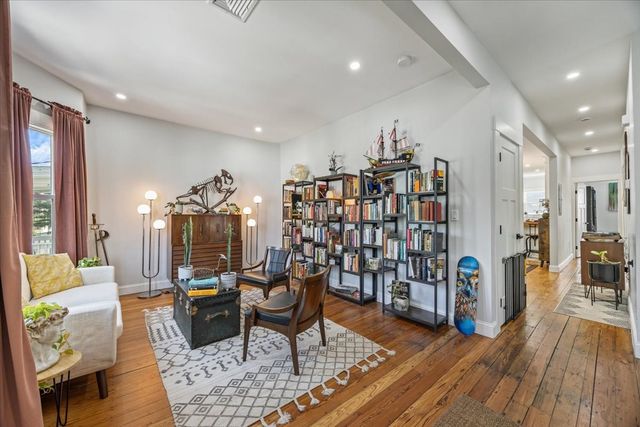 46 Addison St 2, Chelsea, MA 02150