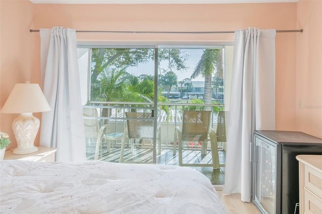 425 CERROMAR TERRACE 459, Venice, FL 34293