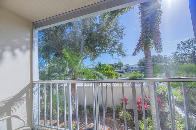 425 CERROMAR TERRACE 459, Venice, FL 34293