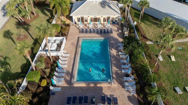 425 CERROMAR TERRACE 459, Venice, FL 34293