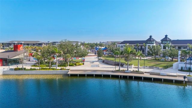 425 CERROMAR TERRACE 459, Venice, FL 34293