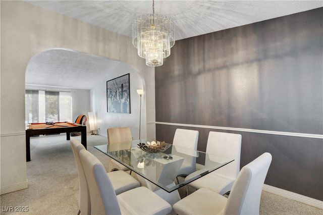 3589 Calmosa Street, Las Vegas, NV 89103