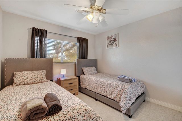 3589 Calmosa Street, Las Vegas, NV 89103