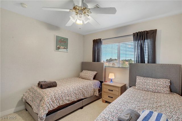 3589 Calmosa Street, Las Vegas, NV 89103