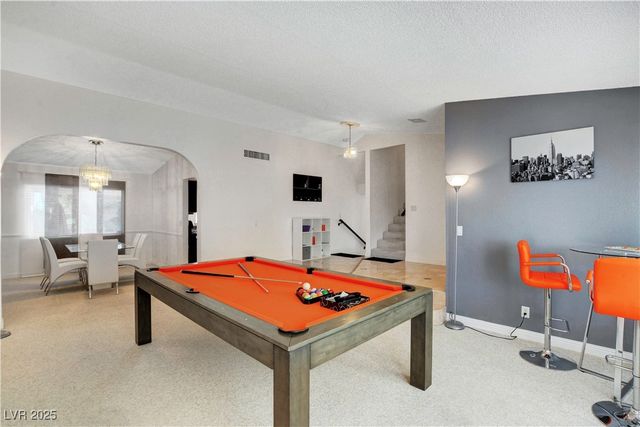 3589 Calmosa Street, Las Vegas, NV 89103